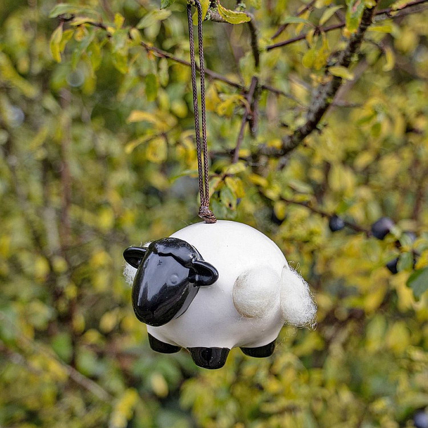 Nest-Wollspender Schaf 'Woolie' mit Naturwolle