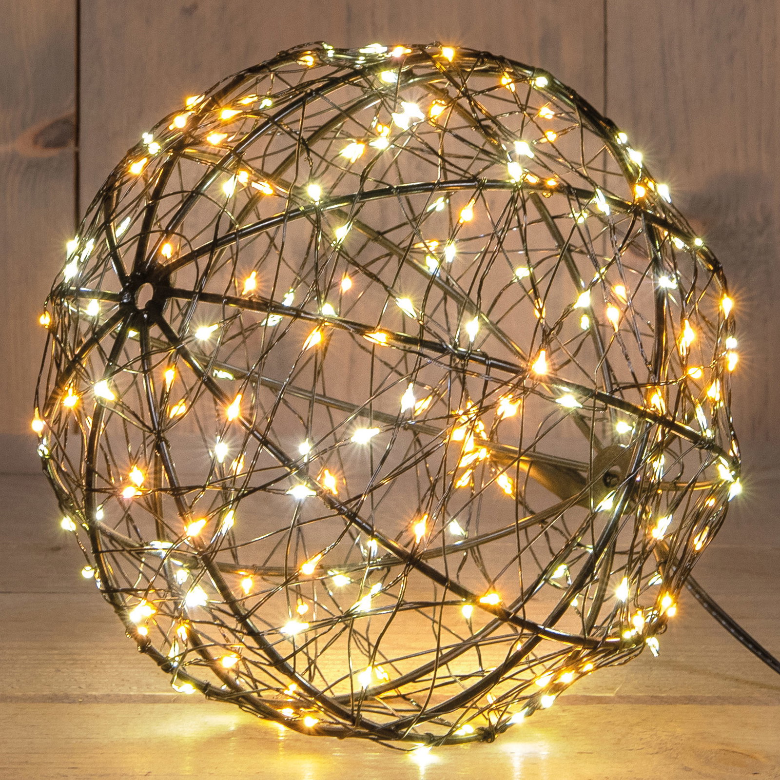 LED Kugel 200 klassisch warme/warmweiße LEDs, ca. Ø 18 cm LED Kugel 200 klassisch warme/warmweiße LEDs, ca. Ø 18 cm