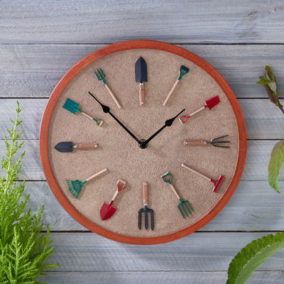 Smartgarden Wanduhr 'Gartenwerkzeug', Ø 30 cm Smartgarden Wanduhr 'Gartenwerkzeug', Ø 30 cm