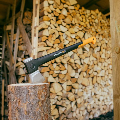 Fiskars Axt X-series X28 Spaltaxt M Klinge, langer Schaft Fiskars Axt X-series X28 Spaltaxt M Klinge, langer Schaft