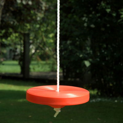 Conacord Tellerschaukel für Kinder, rot oder grün Conacord Tellerschaukel für Kinder, rot oder grün