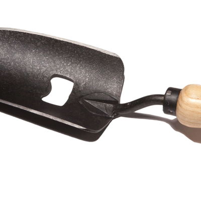 Krumpholz Pflanzenkelle mit Flaschenöffner und Eschen-Griff 14 cm Krumpholz Pflanzenkelle mit Flaschenöffner und Eschen-Griff 14 cm