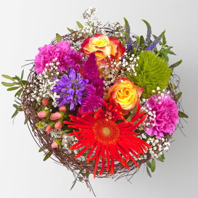 Blumenstrauß 'Happy Birthday', handgebunden Blumenstrauß 'Happy Birthday', handgebunden