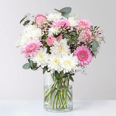 Blumenstrauß 'Prima' rosa, handgebunden Blumenstrauß 'Prima' rosa, handgebunden