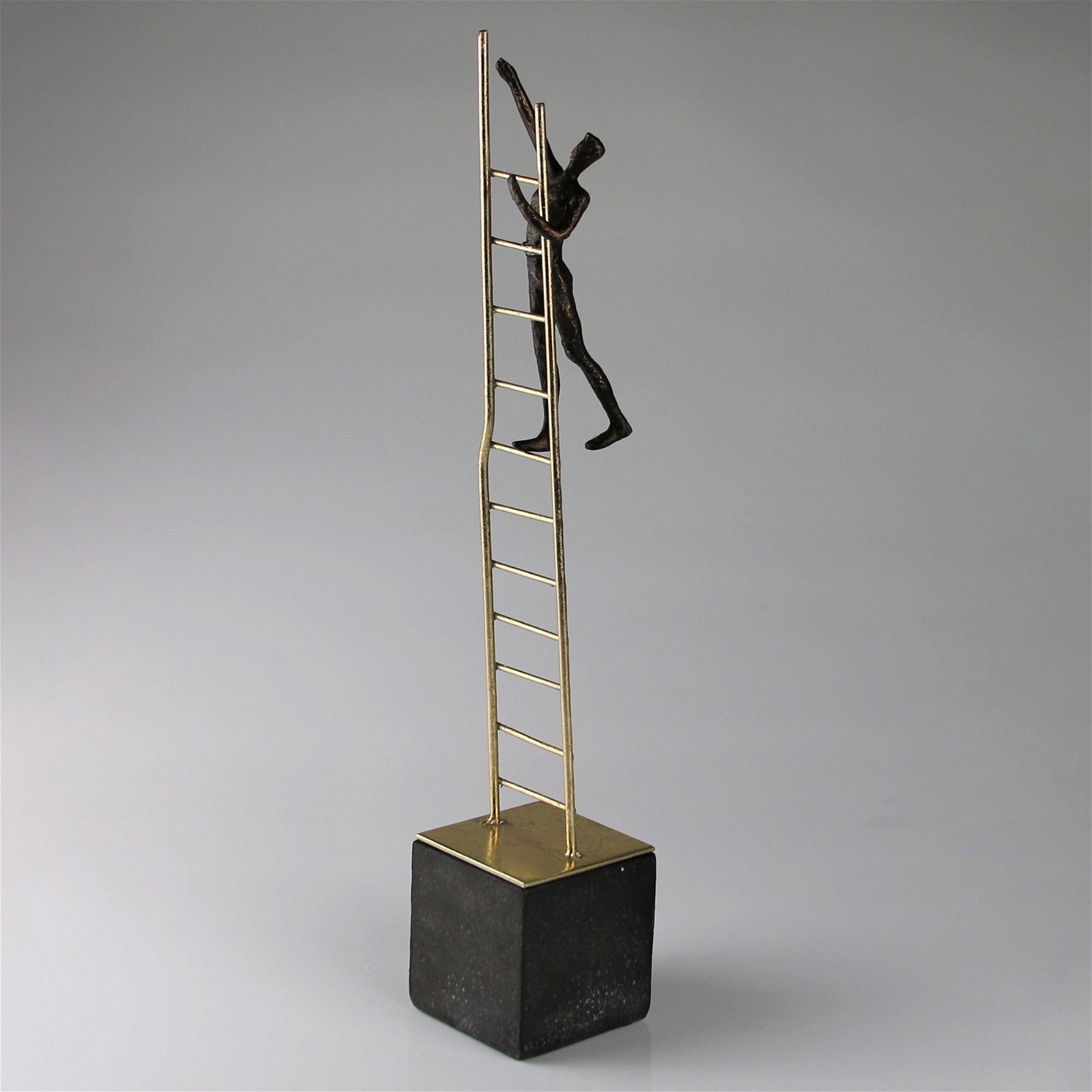 Dekoobjekt 'Mensch auf Leiter', schwarz/gold, Höhe ca. 46 cm
