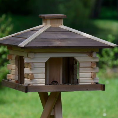 Futterhaus mit Futtersilo, FSC-Holz, 50 x 50 x 38 cm Futterhaus mit Futtersilo, FSC-Holz, 50 x 50 x 38 cm