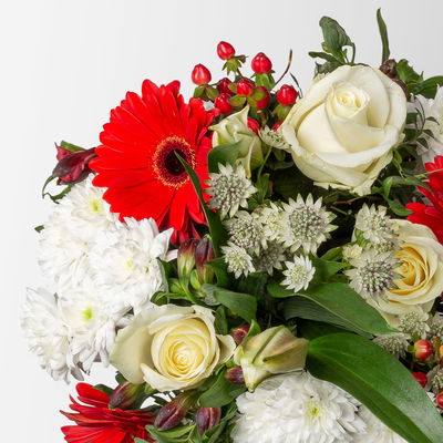 Blumenstrauß 'Roma', handgebunden