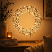 LED Kranz auf Standfuß, schwarz, 6000 warmweiße LEDs, ca. Ø 75 x H 95 cm LED Kranz auf Standfuß, schwarz, 6000 warmweiße LEDs, ca. Ø 75 x H 95 cm