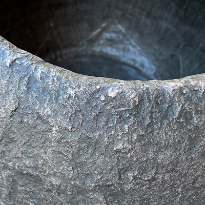 Pflanzgefäß 'Kolo', vintage bronze, ca. Ø 80 x H 57 cm Pflanzgefäß 'Kolo', vintage bronze, ca. Ø 80 x H 57 cm