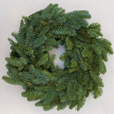 Adventskranz, Nobilistanne, rund gebunden, ca. 30 cm Ø Adventskranz, Nobilistanne, rund gebunden, ca. 30 cm Ø