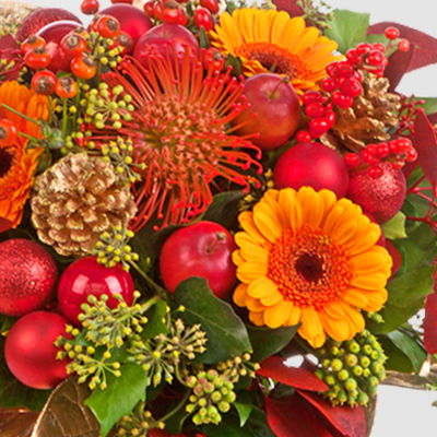 Blumenstrauß 'Bratapfel', handgebunden