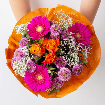 Blumenstrauß 'Orange meets Pink', handgebunden, Größe M Blumenstrauß 'Orange meets Pink', handgebunden, Größe M