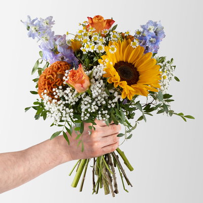 Blumenstrauß 'Golden Hour', handgebunden, Größe M