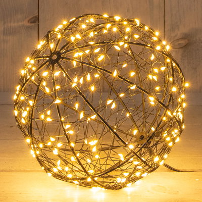 LED Kugel, 200 klassisch warme LEDs, ca. Ø 18 cm LED Kugel, 200 klassisch warme LEDs, ca. Ø 18 cm
