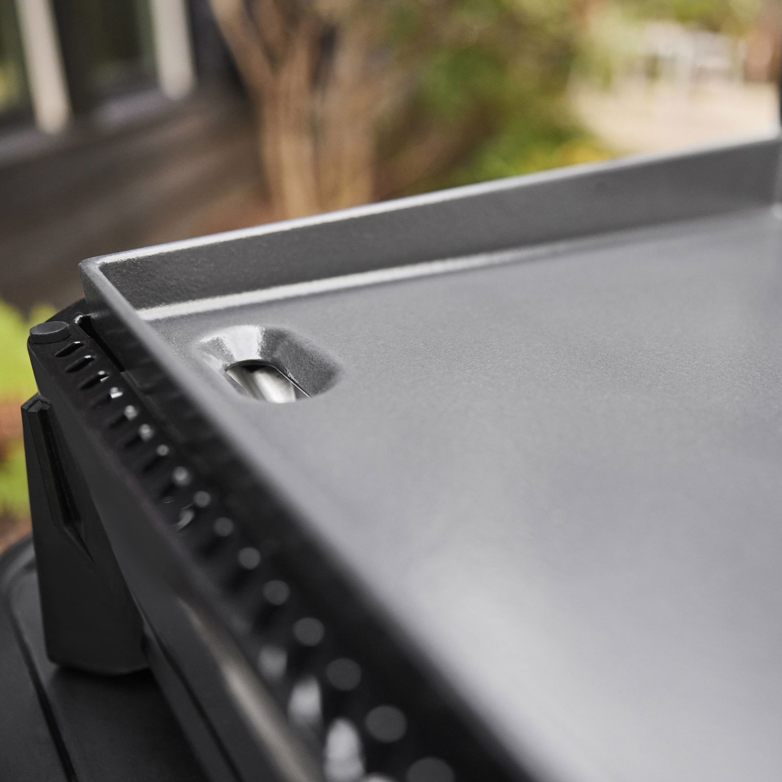 Weber Griddle, Premium-Plancha 56 cm, schwarz