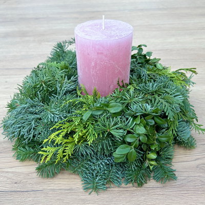 Stumpenkranz aus Mixgrün, halbrund gebunden, ca. 20 cm Ø, 2 Stück Stumpenkranz aus Mixgrün, halbrund gebunden, ca. 20 cm Ø, 2 Stück