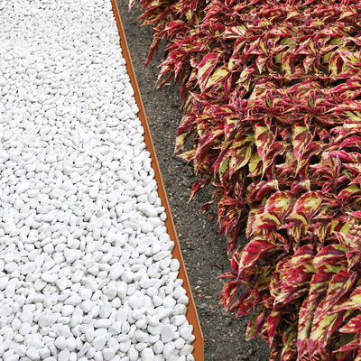 Rasenkante 'Corten', edelrost, H13 x L118 cm Rasenkante 'Corten', edelrost, H13 x L118 cm