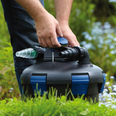 BioPress Set 6000 Druckfilterset mit UVC und Filterpumpe BioPress Set 6000 Druckfilterset mit UVC und Filterpumpe