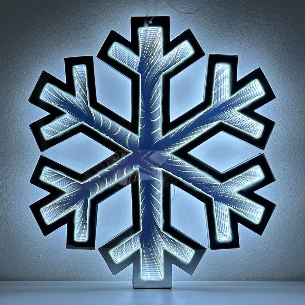 LED Schneeflocke 'Infinity', Höhe ca. 40 cm LED Schneeflocke 'Infinity', Höhe ca. 40 cm