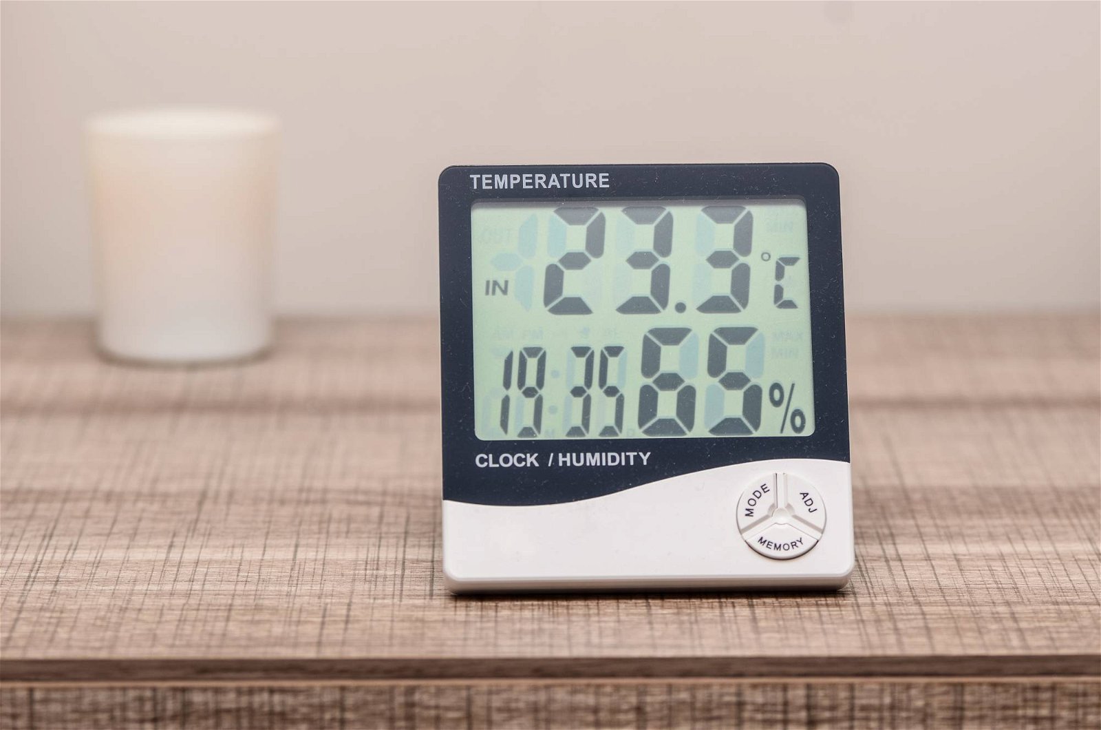 Thermometer mit Luftfeuchtigkeitsmessung