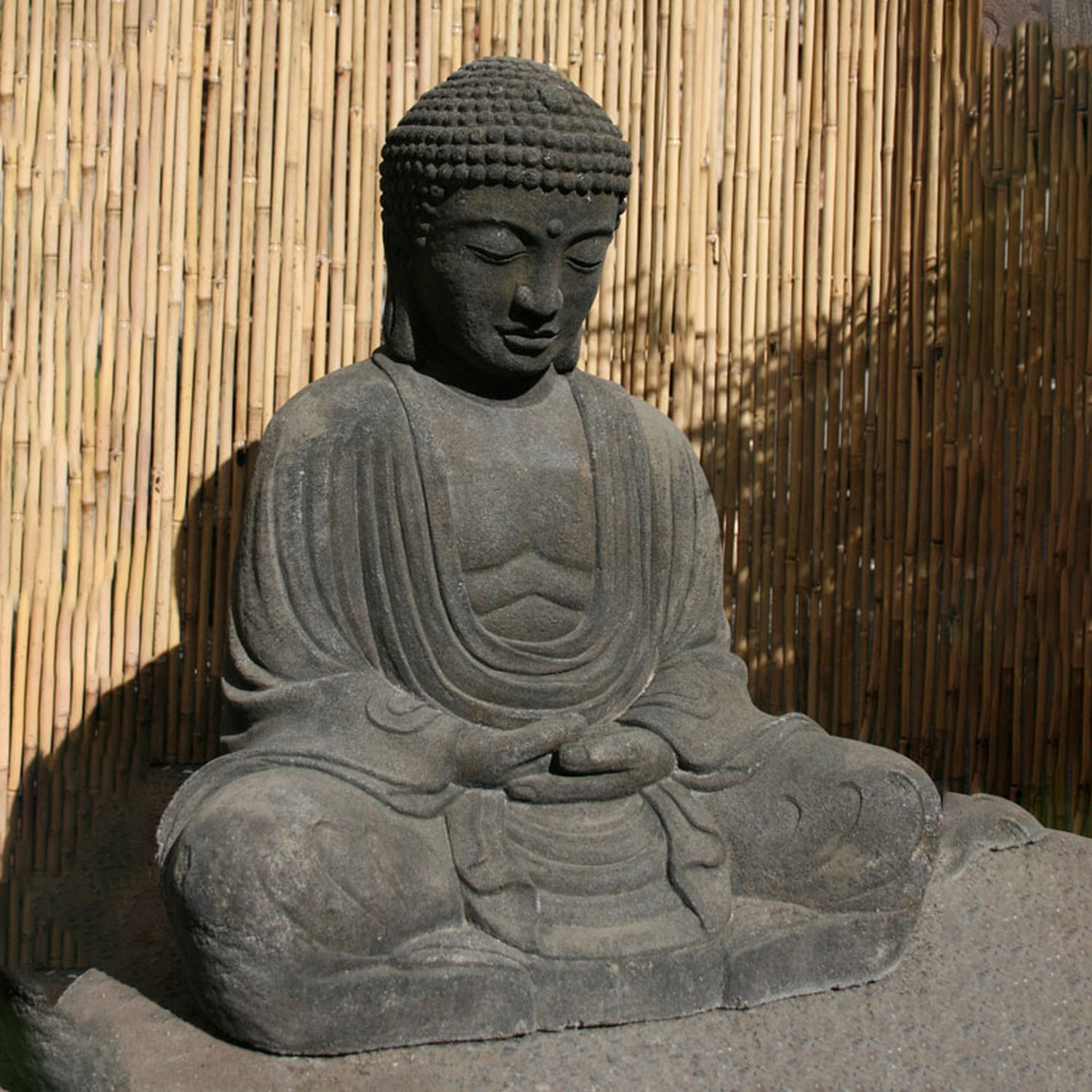 Buddha-Statue, Trockensteinguss, 53 x 40 x 65 cm