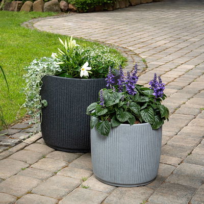 Scheurich Pflanzgefäß 'Linetto', schwarz, ca. Ø 39 x H 35 cm Scheurich Pflanzgefäß 'Linetto', schwarz, ca. Ø 39 x H 35 cm