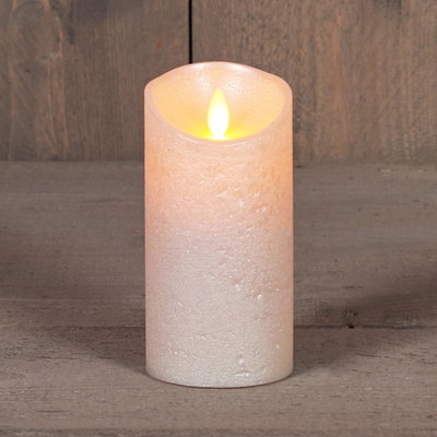 LED Echtwachskerze 'Magic Flame', perle, Ø 7,5 x H 15 cm LED Echtwachskerze 'Magic Flame', perle, Ø 7,5 x H 15 cm