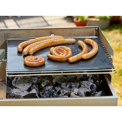 Grillfolie 40 x 50 cm, schwarz, antihaftbeschichtet, hitzeresistent Grillfolie 40 x 50 cm, schwarz, antihaftbeschichtet, hitzeresistent