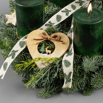 Dekorierter Adventskranz mit Kerzen in Jägergrün, Mix-Grün, ca. 35 cm Ø