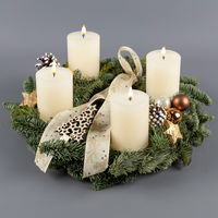 Dekorierter Adventskranz mit Kerzen in Wollweiß, Mix-Grün, ca. 35 cm Ø