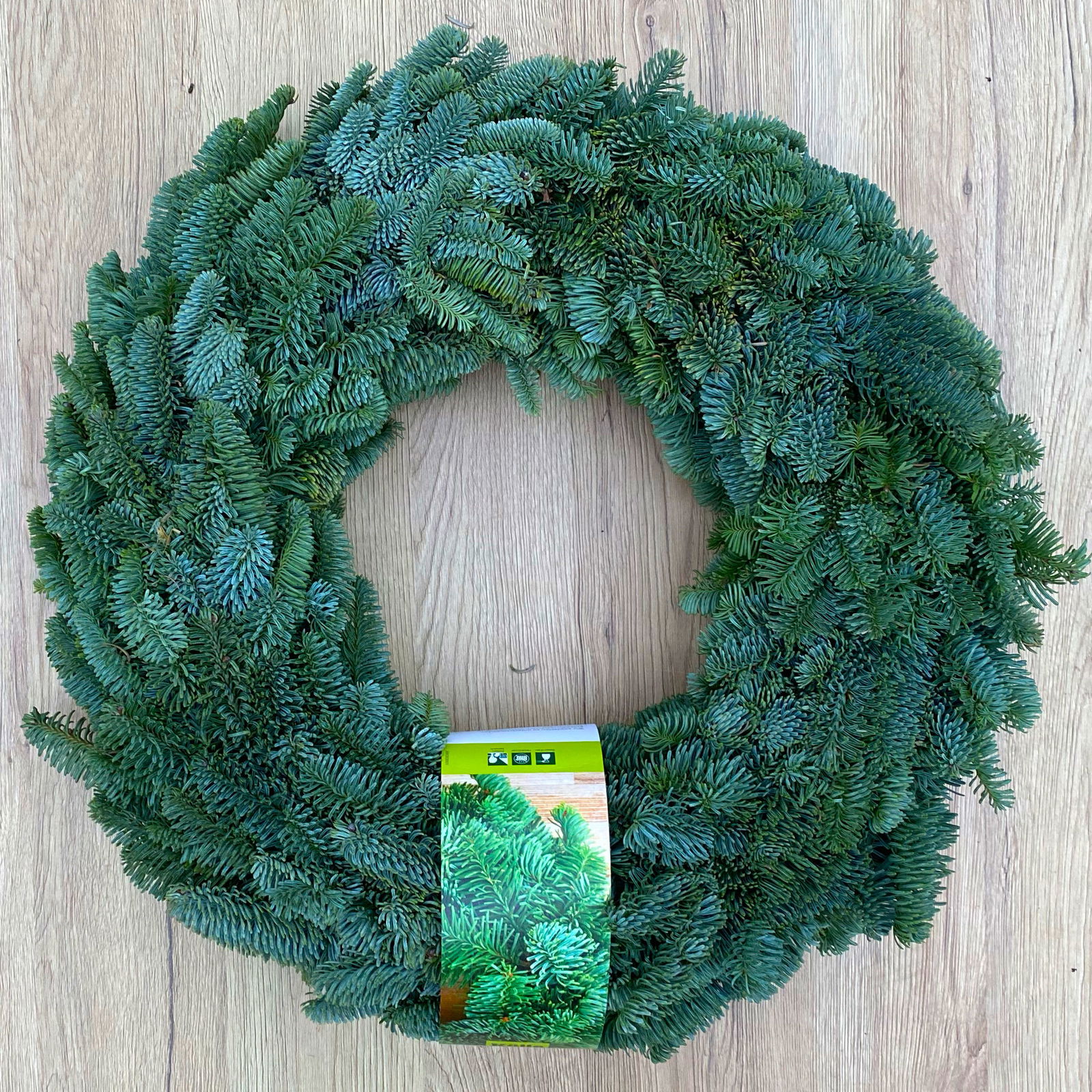 Adventskranz, Nobilistanne, rund gebunden, ca. 50 cm Ø