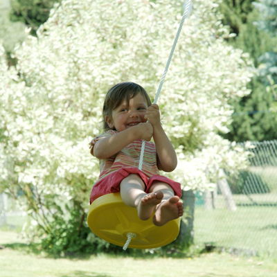 Conacord Tellerschaukel für Kinder, rot oder grün Conacord Tellerschaukel für Kinder, rot oder grün