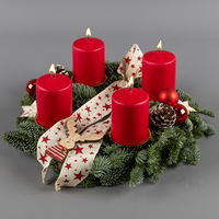 Dekorierter Adventskranz mit Stumpenkerzen in Rot, Nobilistanne, ca. 30 cm Ø