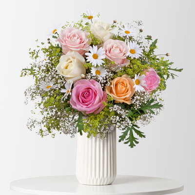 Blumenstrauß 'Du bist wunderbar', handgebunden