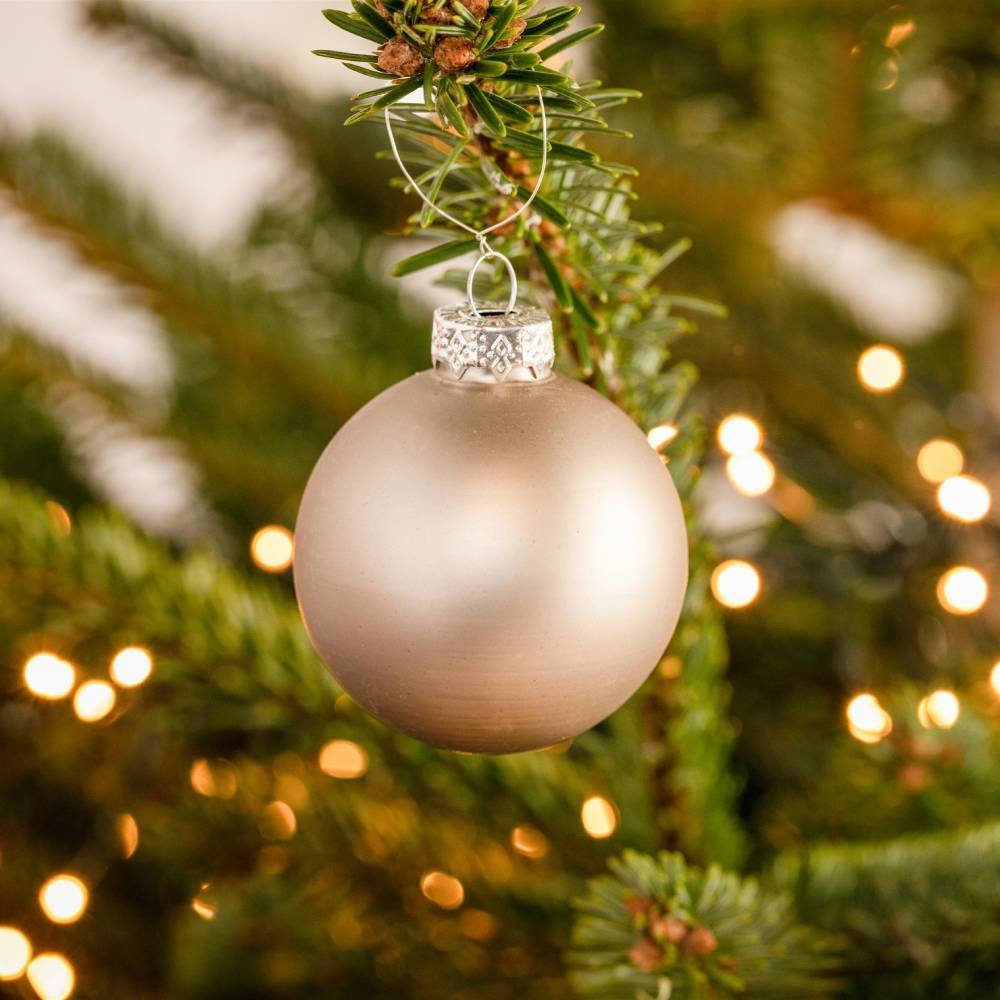 bruchfeste-christbaumkugeln-weihnachten