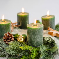 Dekorierter Adventskranz mit Kerzen in Jägergrün, Mix-Grün, ca. 35 cm Ø Dekorierter Adventskranz mit Kerzen in Jägergrün, Mix-Grün, ca. 35 cm Ø