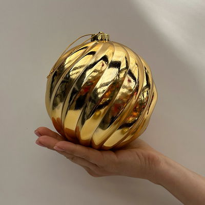 Christbaumkugeln, 4er-Set, hellgold, ca. Ø 14 cm Christbaumkugeln, 4er-Set, hellgold, ca. Ø 14 cm