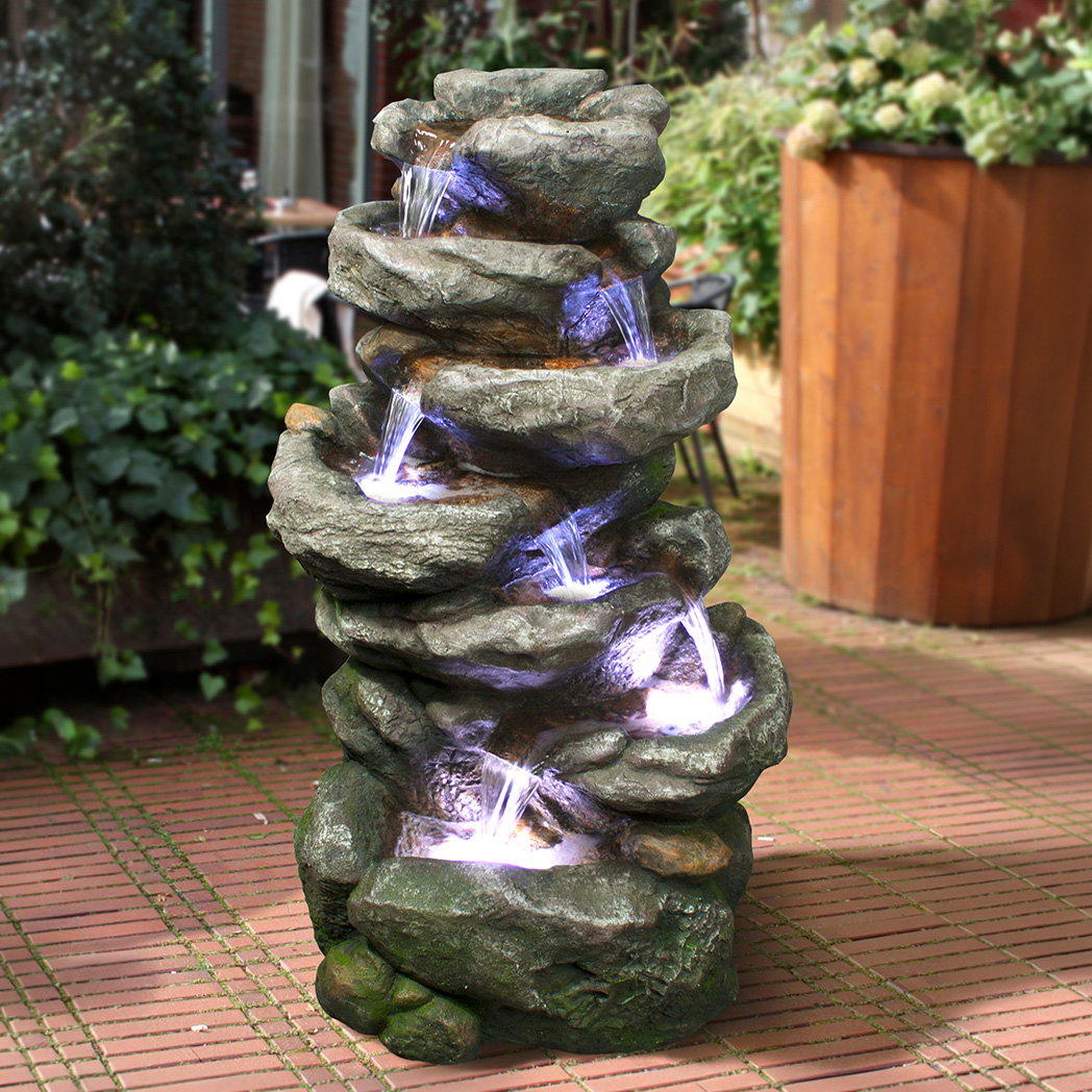 Brunnen aus Polyresin mit Pumpe, LED-Beleuchtung,10 m Kabel, ca. 56x44x102 cm Brunnen aus Polyresin mit Pumpe, LED-Beleuchtung,10 m Kabel, ca. 56x44x102 cm