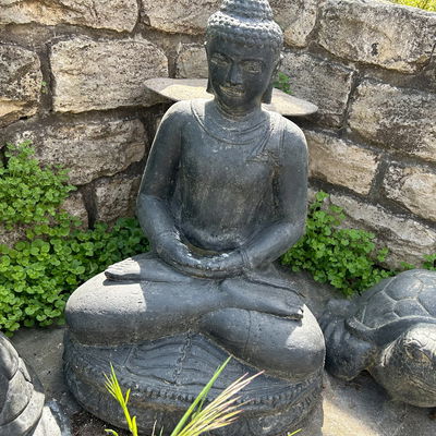 Buddha sitzend, anthrazit, dunkel grau, Steinguss, 80 x 55 x 45 cm, 57 kg