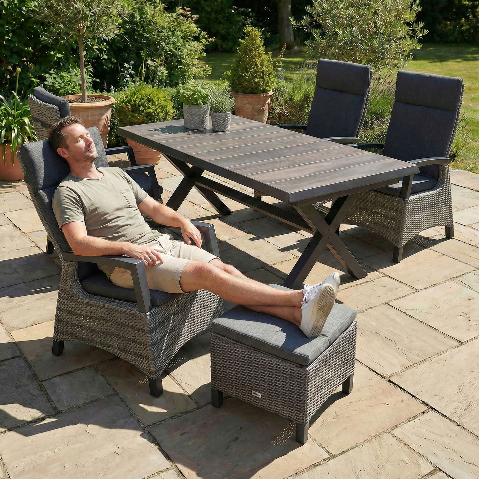 Kölle Sessel 'Bremen', verstellbare Rückenlehne, Alu, Kunstrattan, 109 x 72 cm