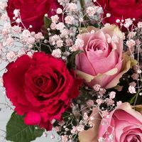 Blumenstrauß 'Sweet Roses', handgebunden