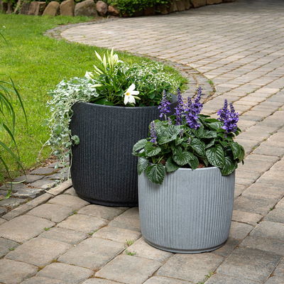 Scheurich Pflanzgefäß 'Linetto', schwarz, ca. Ø 47 x H 43 cm Scheurich Pflanzgefäß 'Linetto', schwarz, ca. Ø 47 x H 43 cm