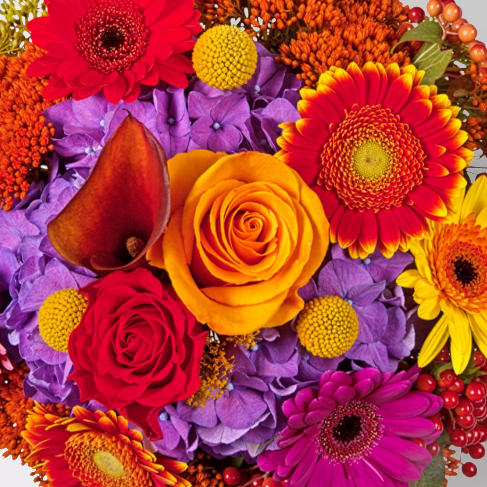 Blumenstrauß 'Waldspaziergang', handgebunden Blumenstrauß 'Waldspaziergang', handgebunden