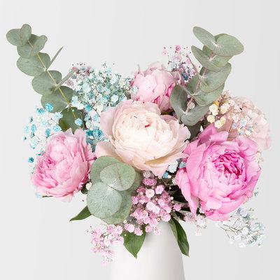 Bunter Schnittblumen-Mix aus Pfingstrosen, Eukalyptus & Schleierkraut