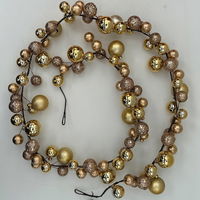 Kugelgirlande, gold, Länge ca. 180 cm Kugelgirlande, gold, Länge ca. 180 cm
