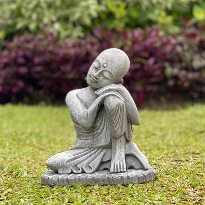 Buddha entspannt, Steinguss, ca. 24 x 21 x 13 cm Buddha entspannt, Steinguss, ca. 24 x 21 x 13 cm