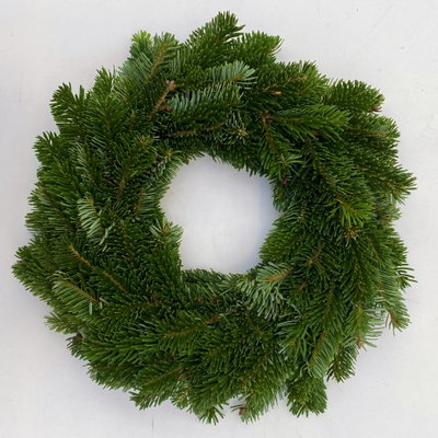 Adventskranz, Nordmanntanne, halbrund gebunden, 30 cm Ø Adventskranz, Nordmanntanne, halbrund gebunden, 30 cm Ø
