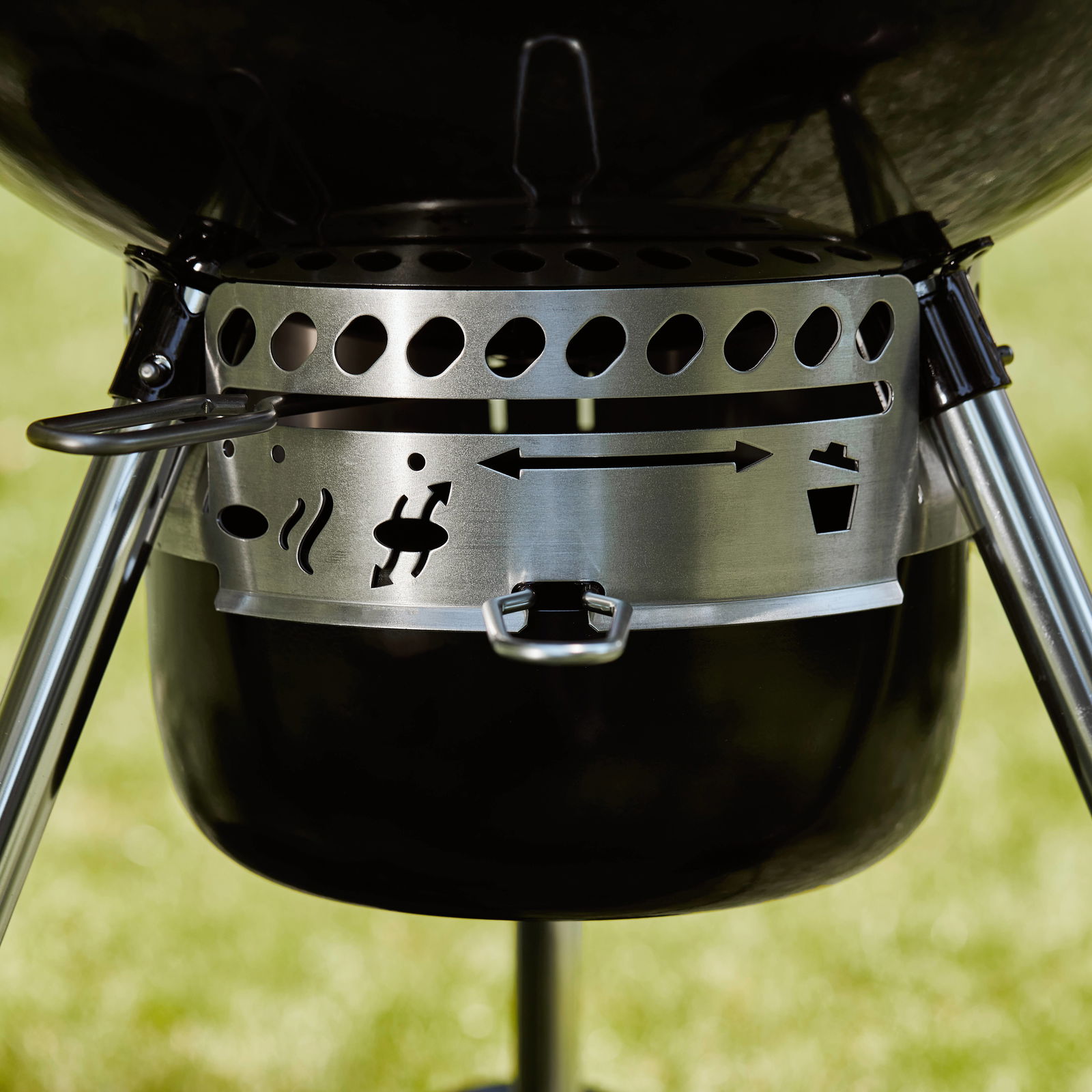 Weber Kugelgrill Master-Touch GBS SE / 57cm, schwarz, mit Deckelthermometer