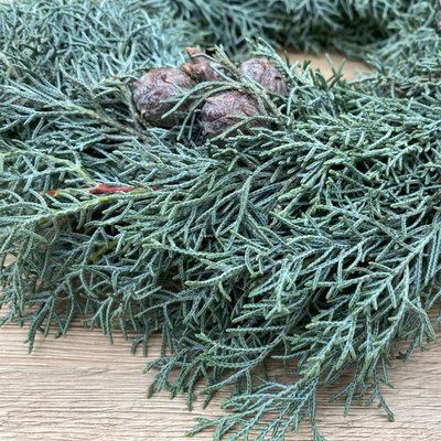 Adventskranz, Arizonica / Zypresse, halbrund gebunden, ca. 30 cm Ø Adventskranz, Arizonica / Zypresse, halbrund gebunden, ca. 30 cm Ø
