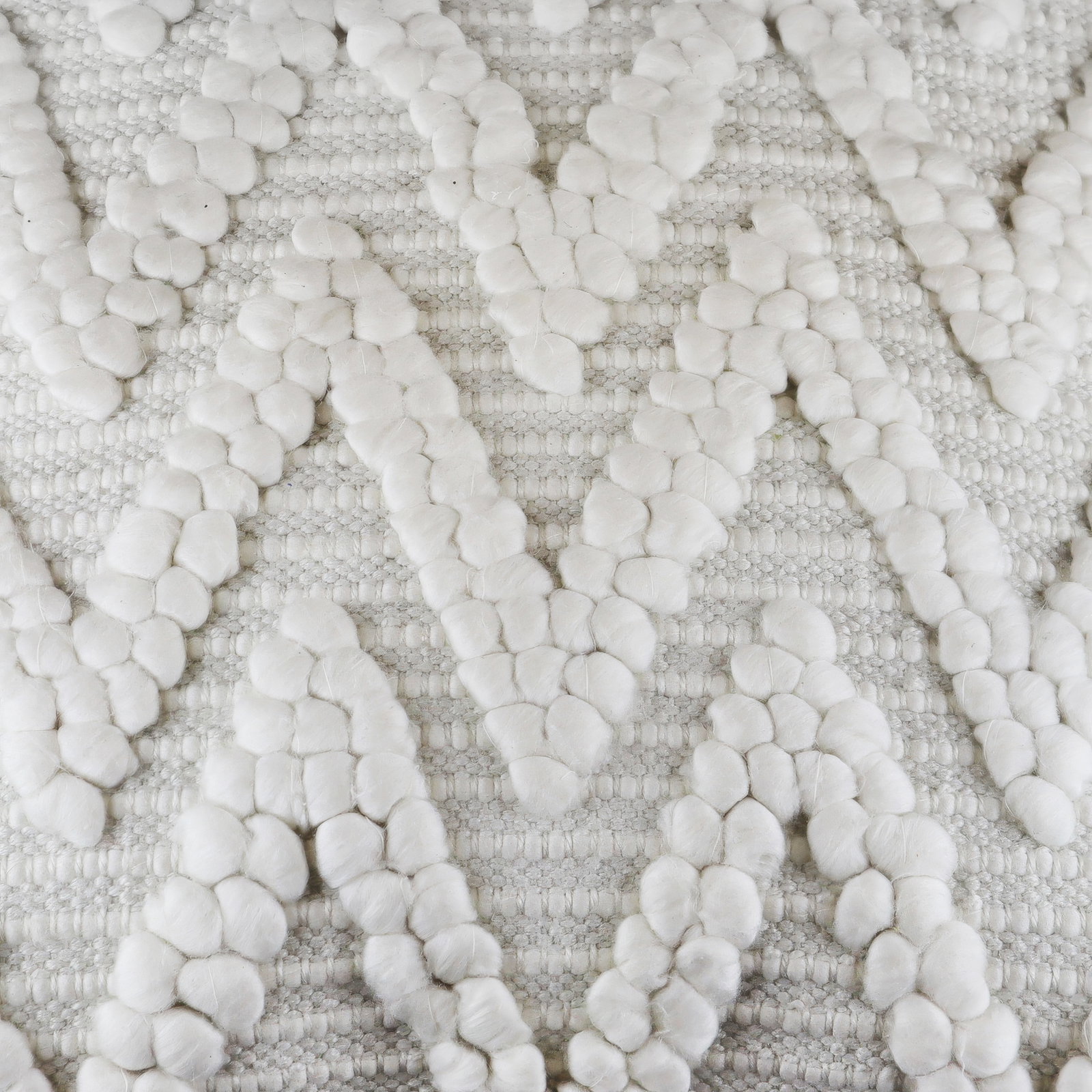 Kissen mit Füllung, weiß, ca. 45 x 45 cm Kissen mit Füllung, weiß, ca. 45 x 45 cm